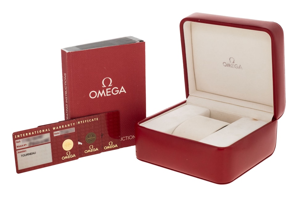 Omega Speedmaster DayDate 3221.30.00 Image 4